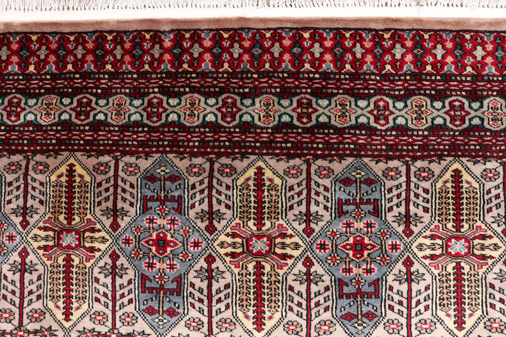 Bisque Caucasian 5' 5 x 7' 10 - No. 47809 - ALRUG Rug Store