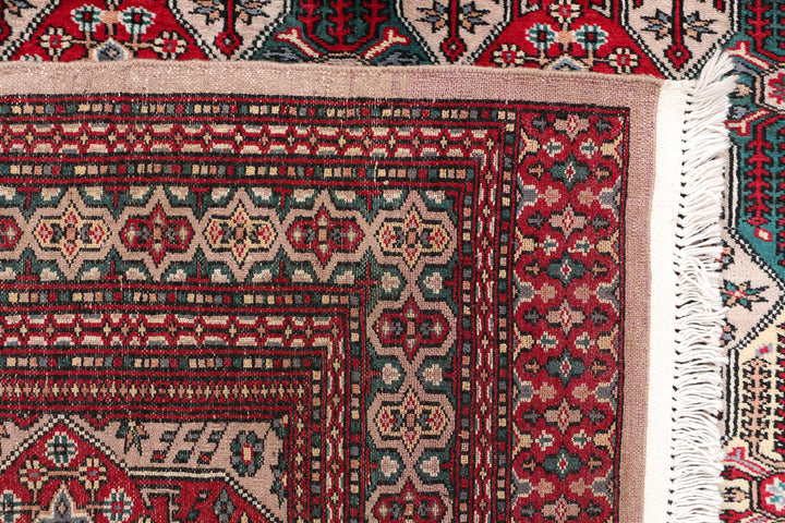 Bisque Caucasian 5' 5 x 7' 10 - No. 47809 - ALRUG Rug Store