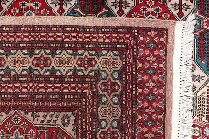 Bisque Caucasian 5'  5" x 7'  10" - No. QA31490