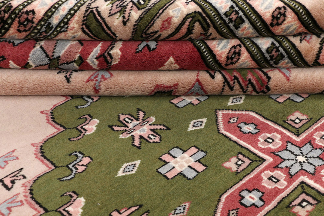 Bisque Caucasian 5'  9" x 7'  9" - No. QA56920