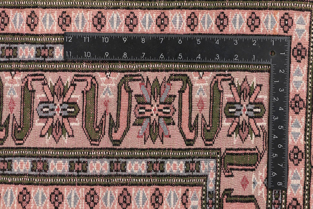 Bisque Caucasian 5'  9" x 7'  9" - No. QA56920