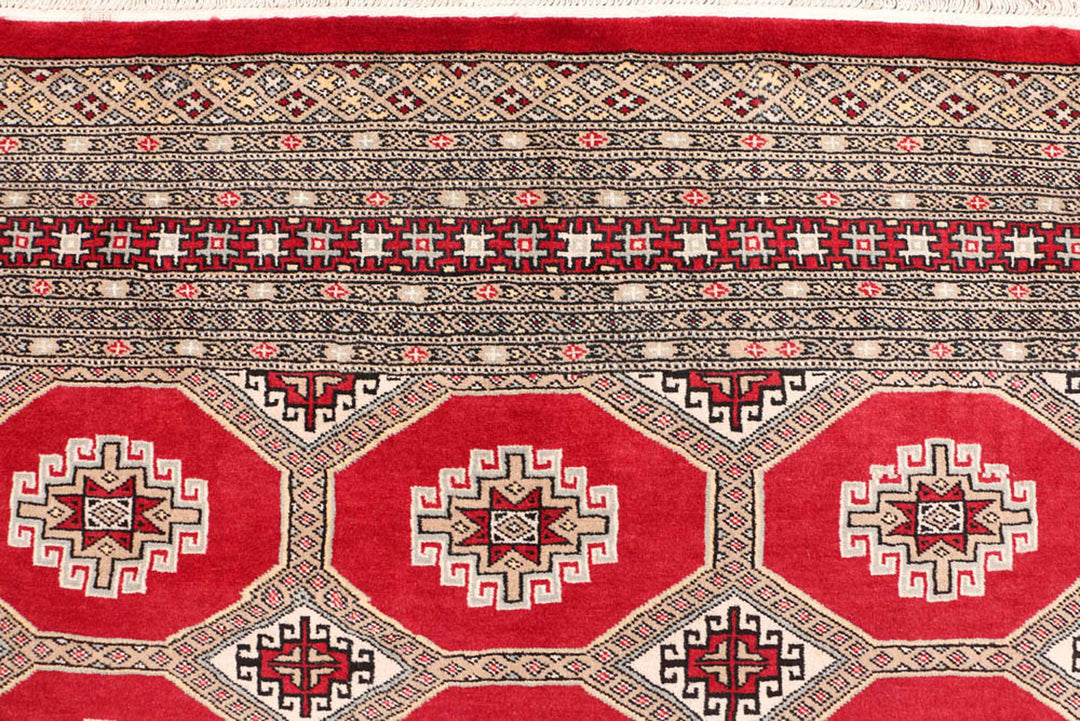 Dark Red Jaldar 5'  5" x 8'  2" - No. QA40415