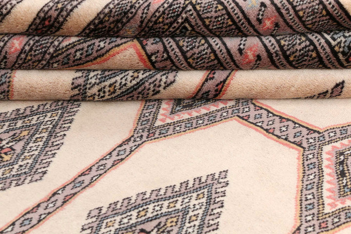 Bisque Jaldar 5' 6 x 7' 6 - No. 47880 - ALRUG Rug Store