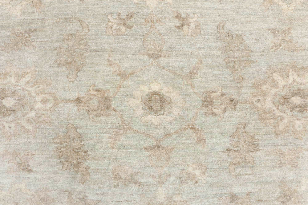 Silver Ziegler 8' 1 x 9' 5 - No. 48041 - ALRUG Rug Store