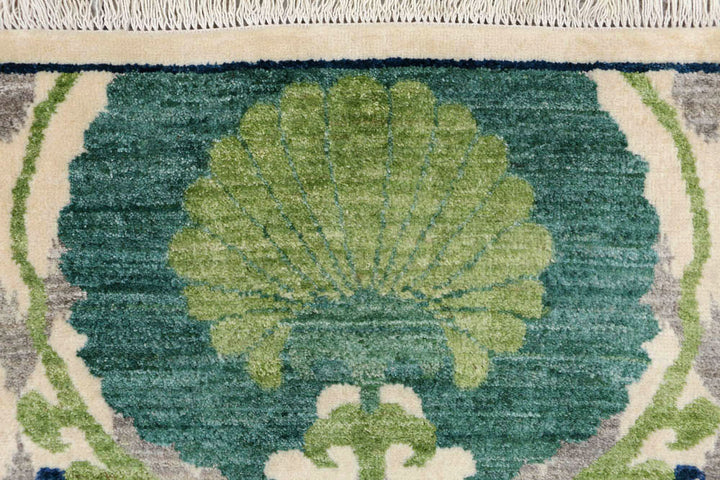 Multi Colored Ikat 2' 8 x 12' 2 - No. 48080 - ALRUG Rug Store