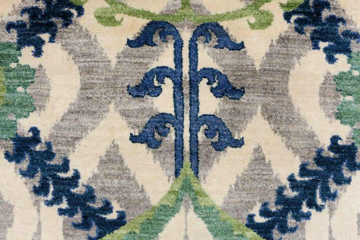 Multi Colored Ikat 2' 8 x 12' 2 - No. 48080 - ALRUG Rug Store