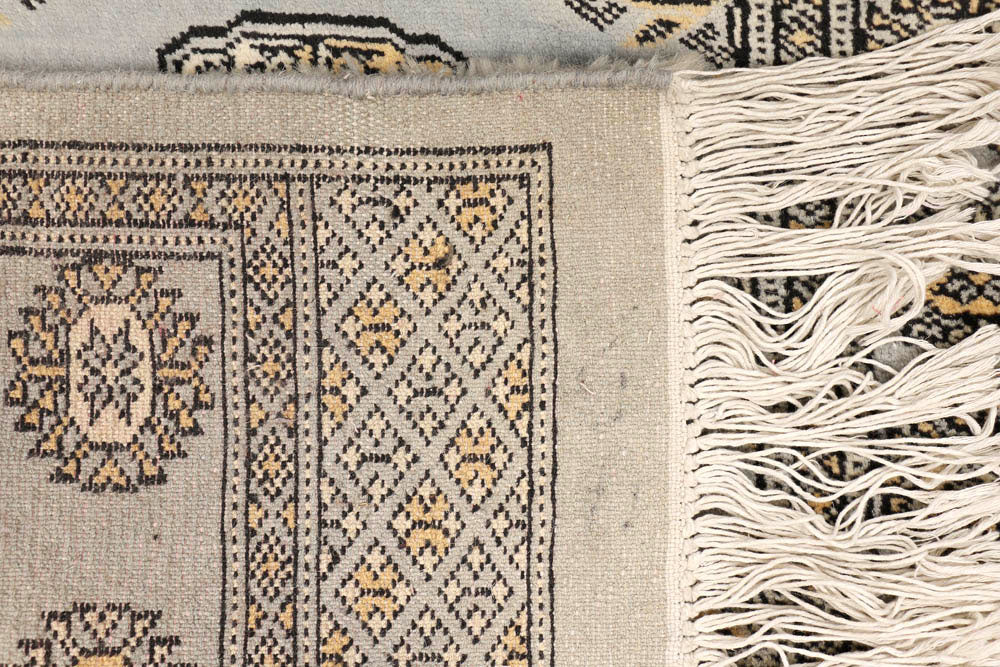 Silver Bokhara 2' 7 x 25' 7 - No. 48102 - ALRUG Rug Store