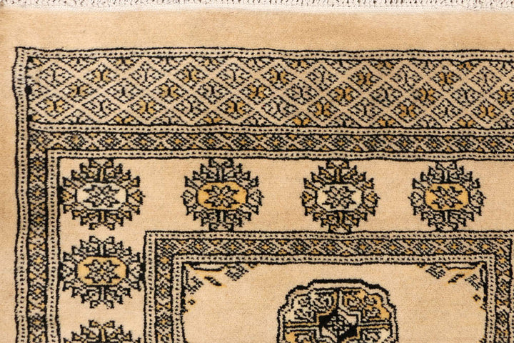 Burlywood Bokhara 2' 9 x 21' - No. 48109 - ALRUG Rug Store