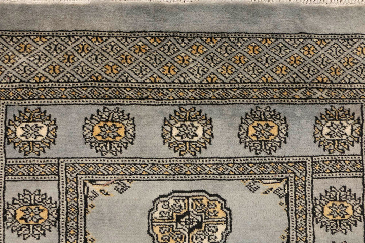 Silver Bokhara 2' 7 x 26' 1 - No. 48110 - ALRUG Rug Store