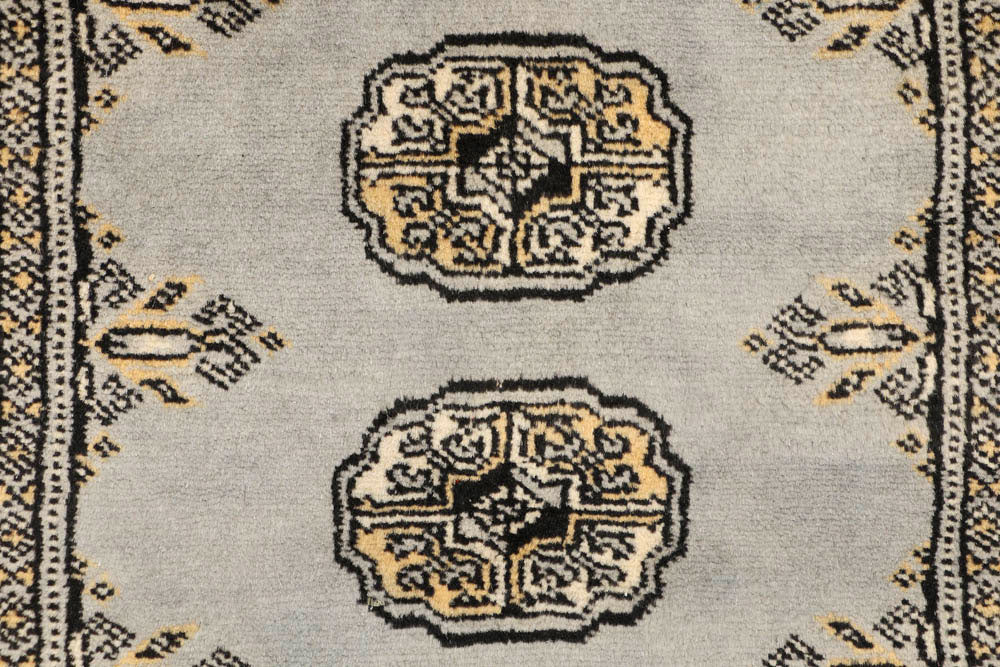 Silver Bokhara 2' 7 x 26' 1 - No. 48110 - ALRUG Rug Store