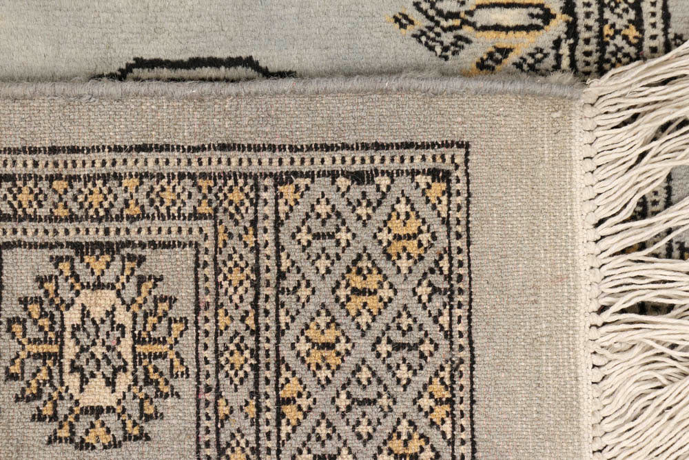 Silver Bokhara 2' 7 x 26' 1 - No. 48110 - ALRUG Rug Store