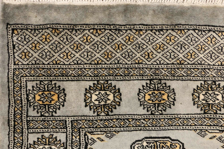 Silver Bokhara 2' 8 x 22' 1 - No. 48114 - ALRUG Rug Store