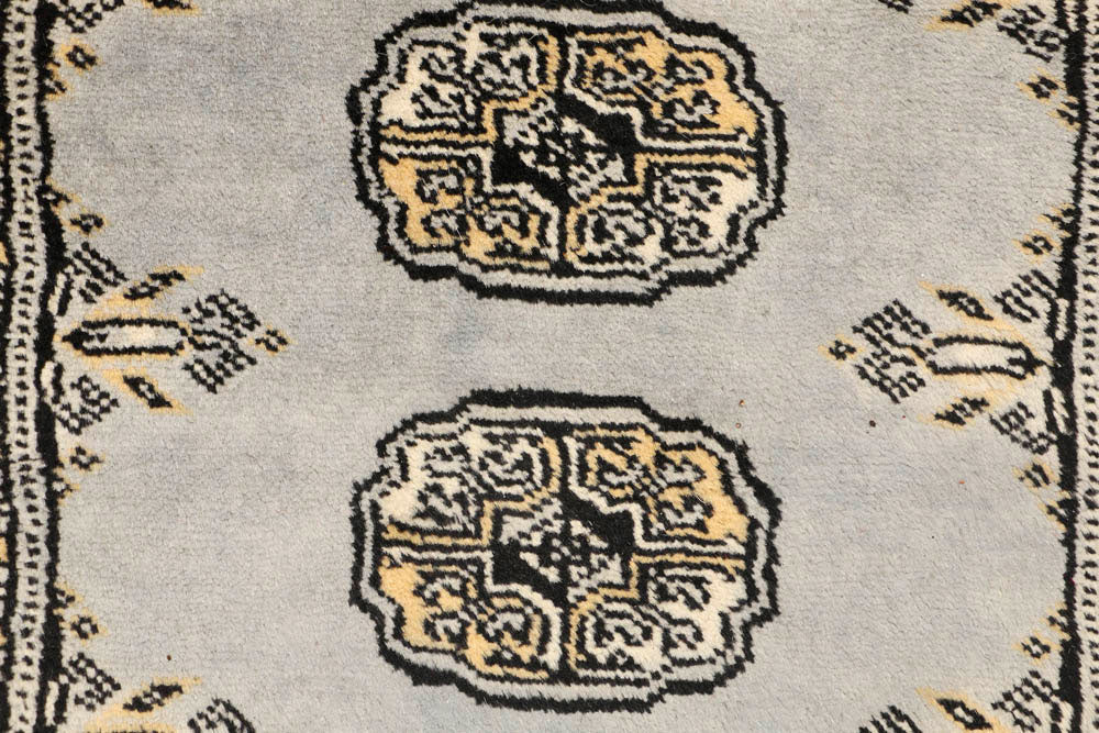 Silver Bokhara 2' 8 x 22' 1 - No. 48114 - ALRUG Rug Store