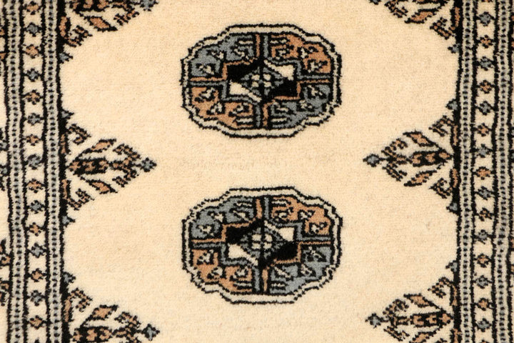 Navajo White Bokhara 2' 7 x 19' 5 - No. 48124 - ALRUG Rug Store