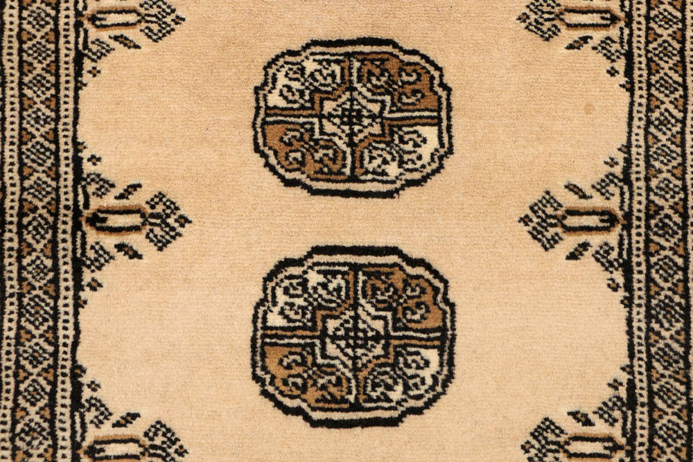 Burlywood Bokhara 2' 7 x 9' - No. 48164 - ALRUG Rug Store