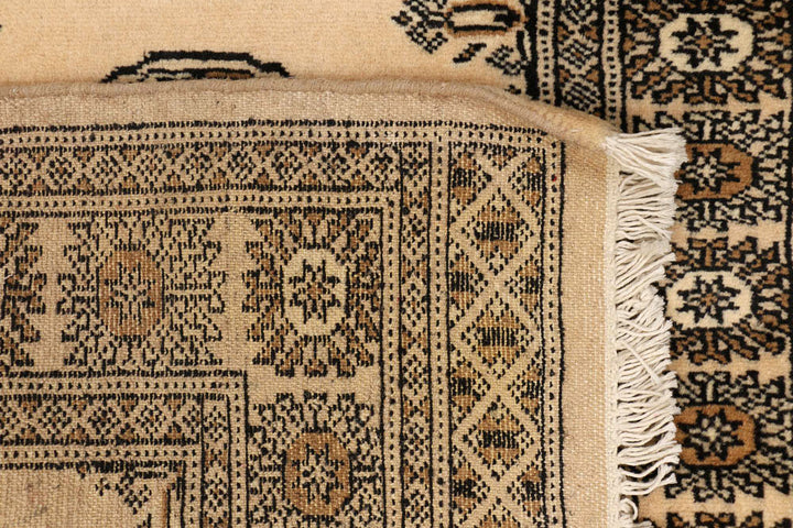 Burlywood Bokhara 2' 7 x 9' - No. 48164 - ALRUG Rug Store