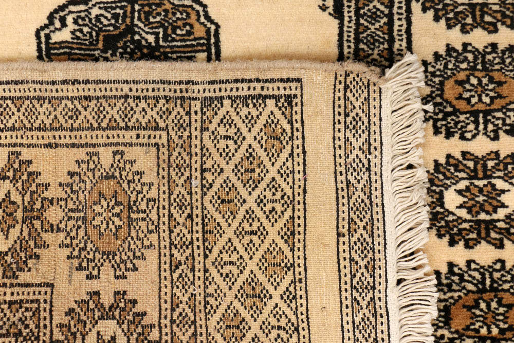 Wheat Bokhara 2' 7 x 7' 6 - No. 48182 - ALRUG Rug Store