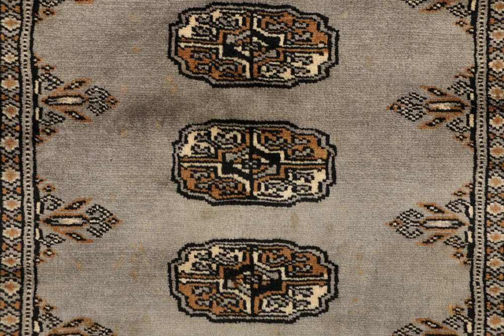 Bokhara 2' 6 x 5' 4 - No. 48188 - ALRUG Rug Store