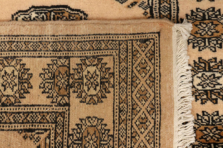 Navajo White Bokhara 2' 6 x 9' 9 - No. 48196 - ALRUG Rug Store