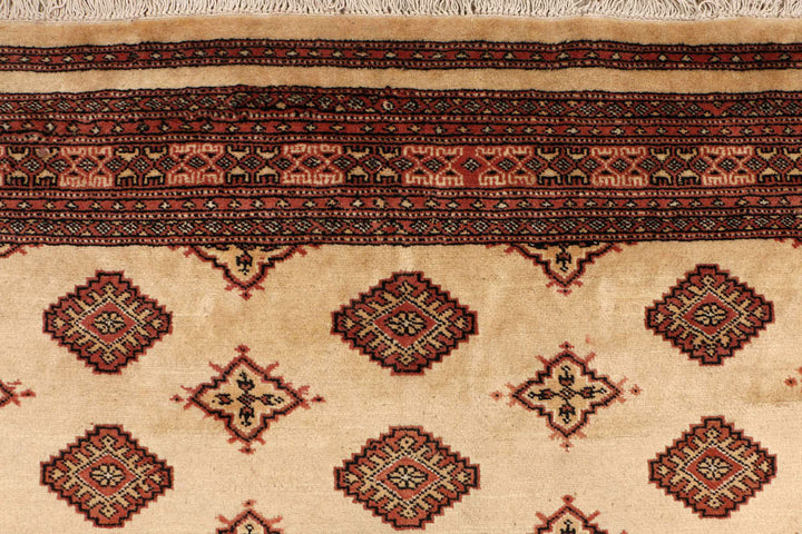 Navajo White Jaldar 5' 1 x 8' 2 - No. 48218 - ALRUG Rug Store
