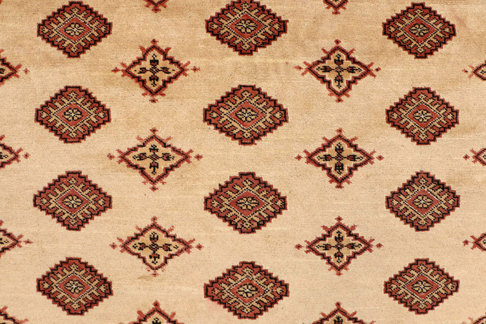 Navajo White Jaldar 5' 1 x 8' 2 - No. 48218 - ALRUG Rug Store