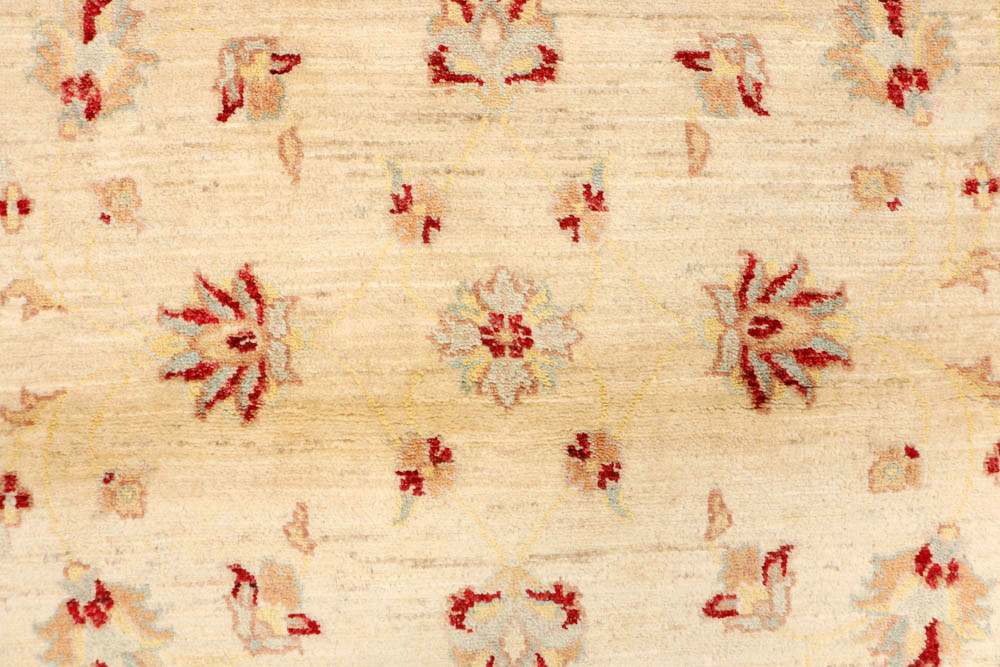 Bisque Ziegler 4' 6 x 6' 6 - No. 48285 - ALRUG Rug Store