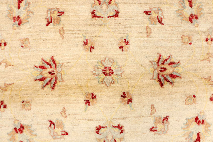 Bisque Ziegler 4' 6 x 6' 6 - No. 48285 - ALRUG Rug Store