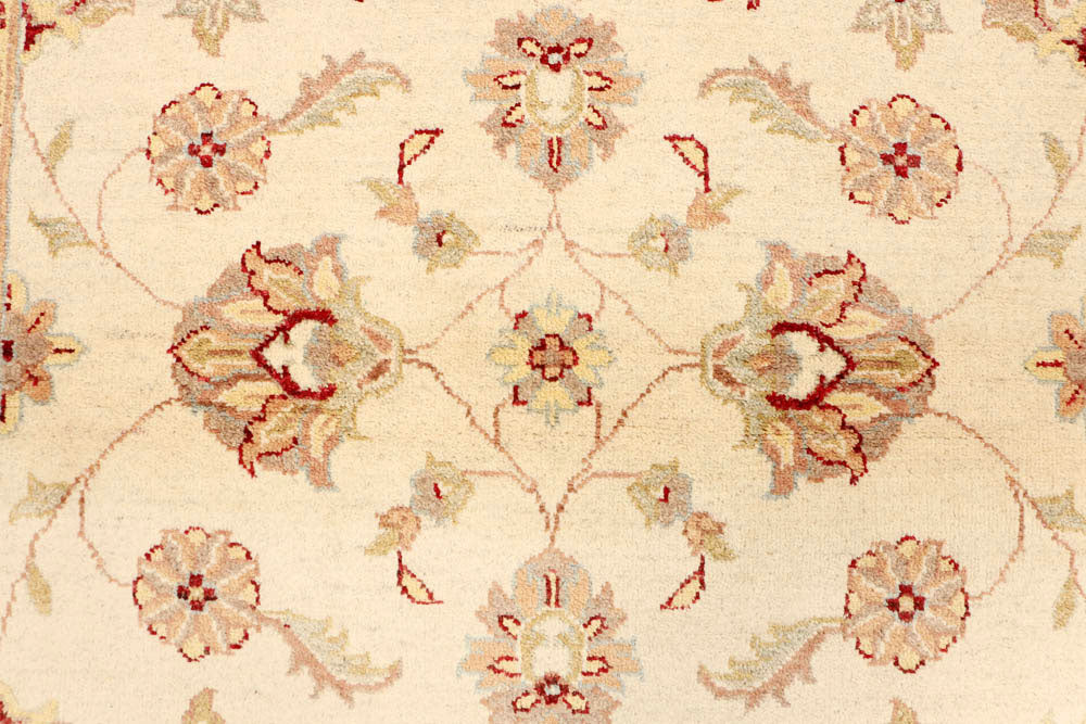 Bisque Ziegler 4' 6 x 6' 6 - No. 48286 - ALRUG Rug Store