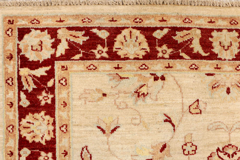 Bisque Ziegler 4' 7 x 6' 4 - No. 48290 - ALRUG Rug Store