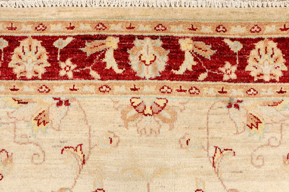 Bisque Ziegler 4' 7 x 6' 8 - No. 48292 - ALRUG Rug Store