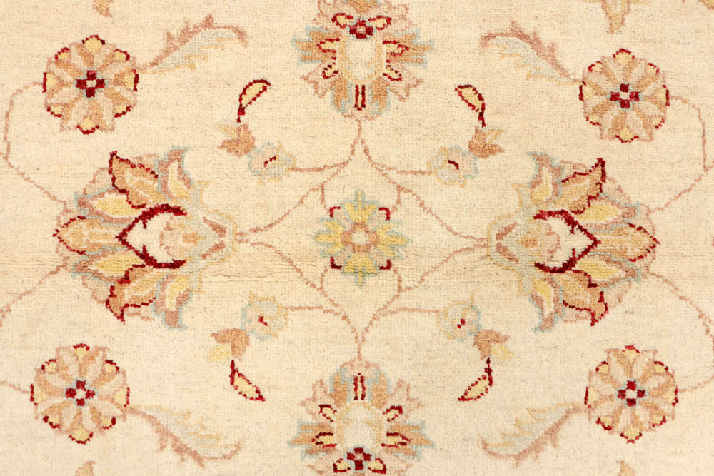 Bisque Ziegler 4' 7 x 6' 8 - No. 48292 - ALRUG Rug Store