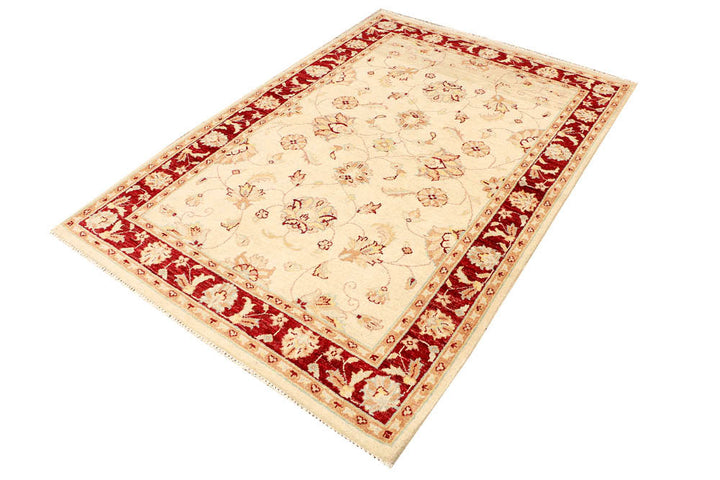 Bisque Ziegler 4' 7 x 6' 8 - No. 48292 - ALRUG Rug Store