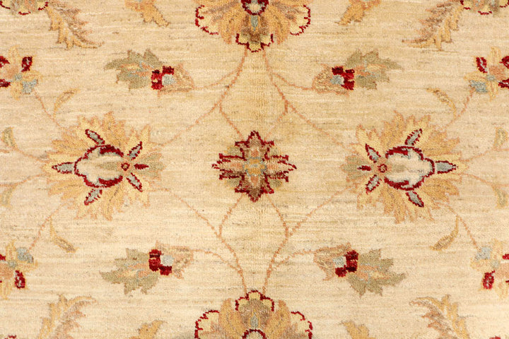 Bisque Ziegler 5' 7 x 8' 4 - No. 48340 - ALRUG Rug Store