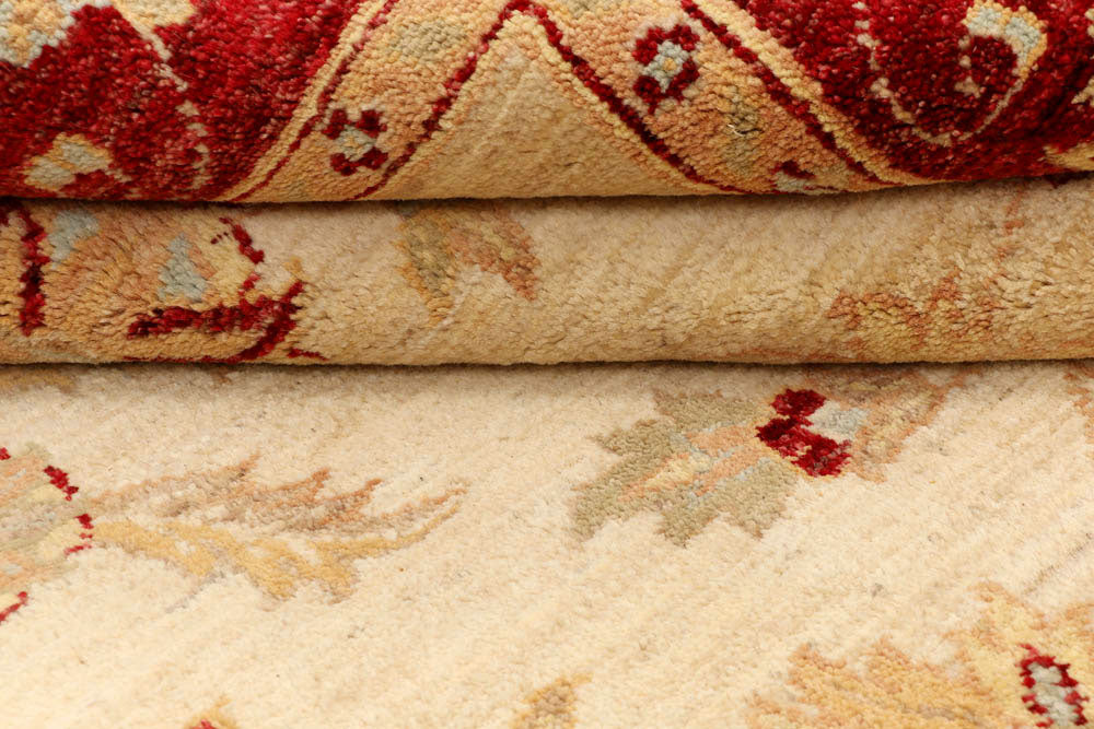 Bisque Ziegler 5' 7 x 8' 4 - No. 48340 - ALRUG Rug Store