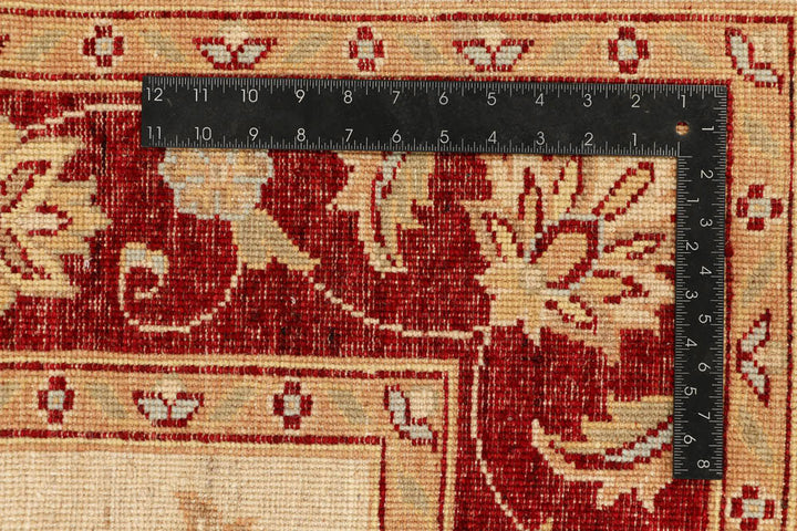Bisque Ziegler 5' 7 x 8' 4 - No. 48340 - ALRUG Rug Store