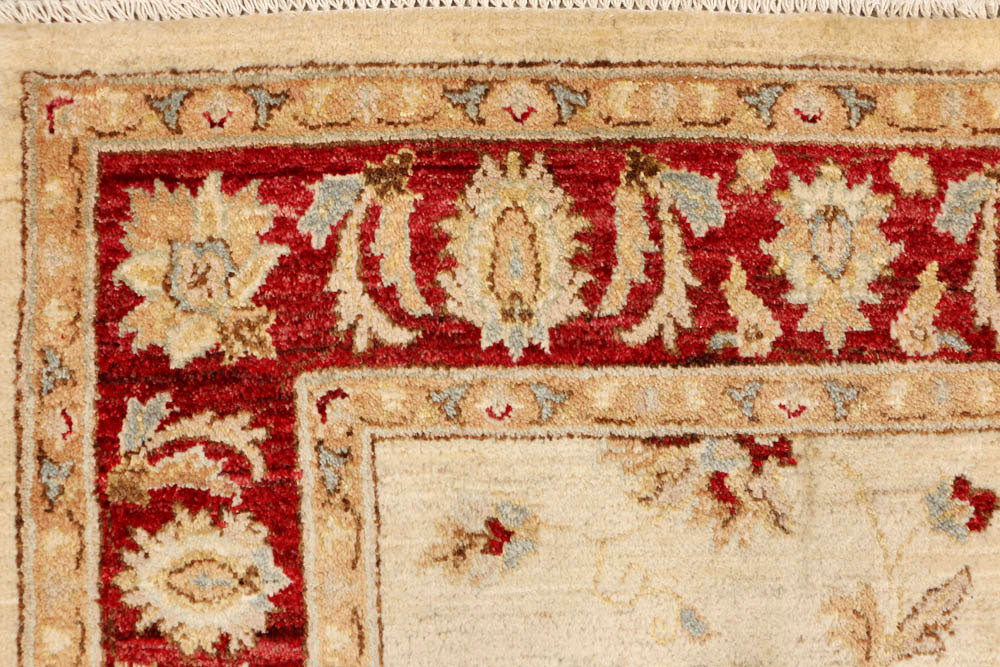 Bisque Ziegler 5' 7 x 8' 1 - No. 48342 - ALRUG Rug Store