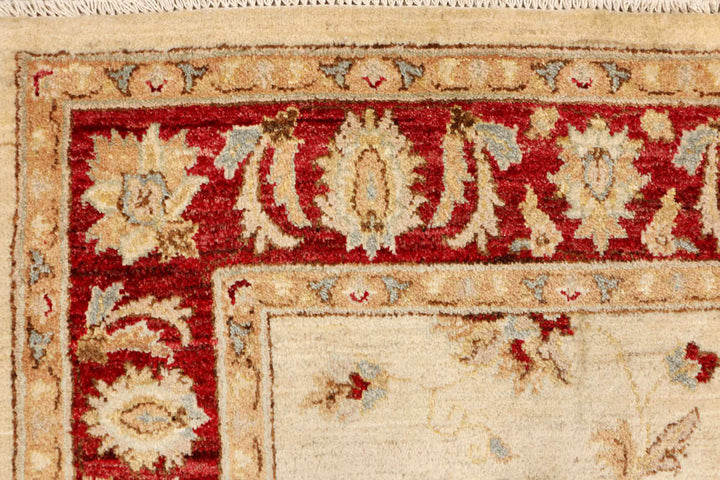Bisque Ziegler 5' 7 x 8' 1 - No. 48342 - ALRUG Rug Store
