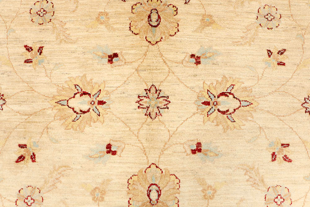 Bisque Ziegler 5' 6 x 8' 1 - No. 48349 - ALRUG Rug Store