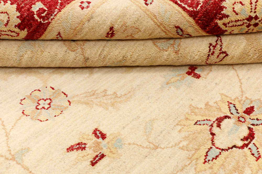 Bisque Ziegler 5' 6 x 8' 1 - No. 48349 - ALRUG Rug Store