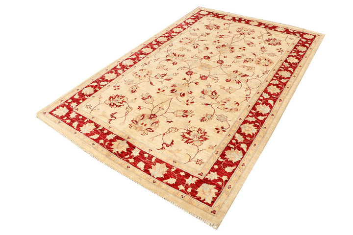 Bisque Ziegler 5' 1 x 8' 2 - No. 48353 - ALRUG Rug Store