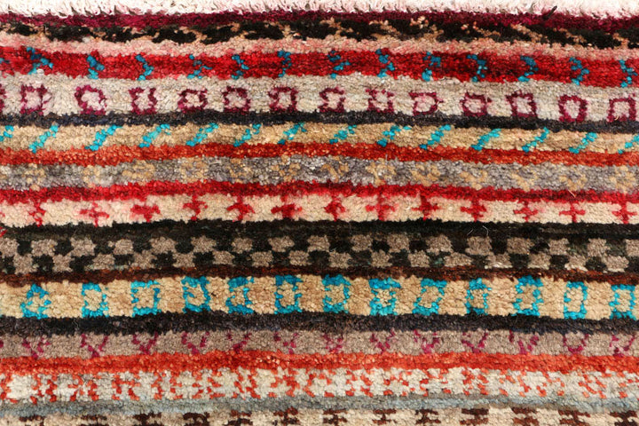 Multi Colored Gabbeh 2' 8 x 9' 10 - No. 48393 - ALRUG Rug Store