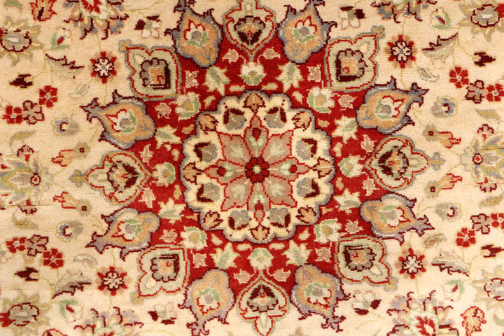 Wheat Kashan 4' 1 x 3' 11 - No. 48399 - ALRUG Rug Store