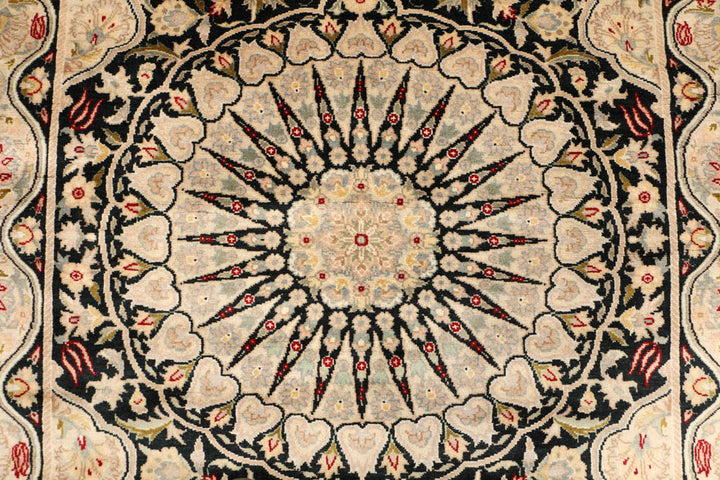 Black Kirman 4' 1 x 6' 3 - No. 48408 - ALRUG Rug Store