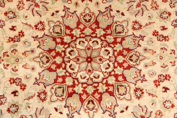 Bisque Kashan 3' 7 x 3' 10 - No. 48410 - ALRUG Rug Store