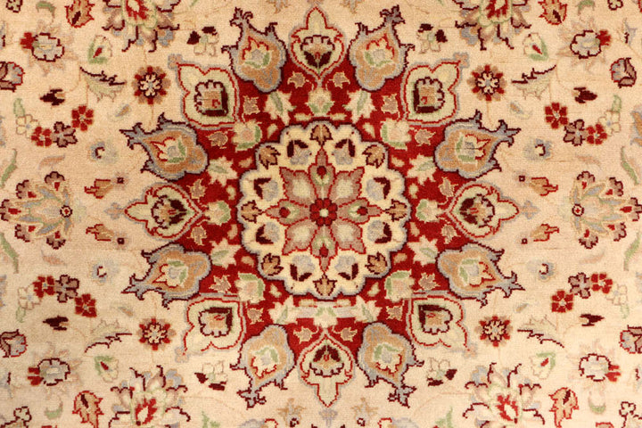 Bisque Kashan 4' x 4' 2 - No. 48411 - ALRUG Rug Store