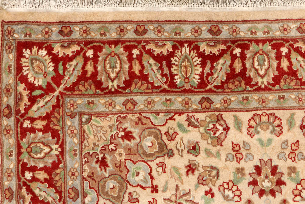 Bisque Kashan 3' 7 x 3' 9 - No. 48412 - ALRUG Rug Store