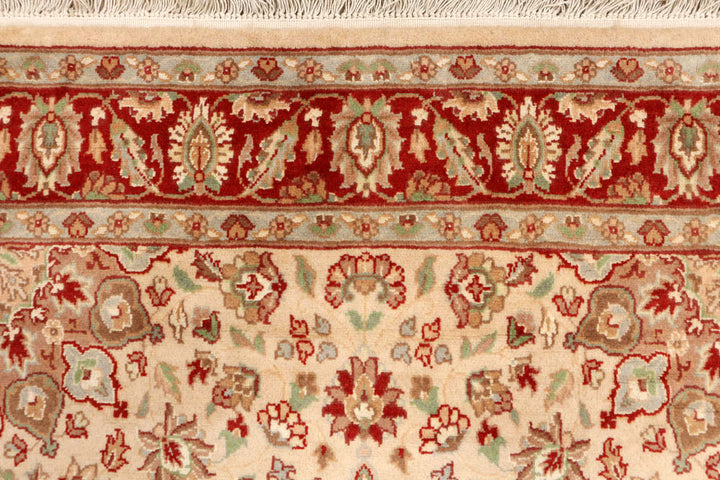 Bisque Kashan 3' 7 x 3' 9 - No. 48412 - ALRUG Rug Store