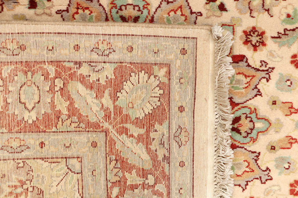 Bisque Kashan 4' x 4' - No. 48413 - ALRUG Rug Store