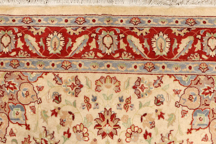 Bisque Kashan 4' 1 x 4' 4 - No. 48424 - ALRUG Rug Store