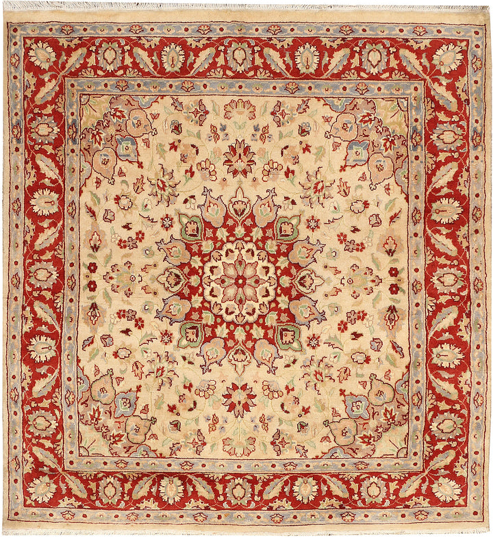 Bisque Kashan 4' 1 x 4' 4 - No. 48424 - ALRUG Rug Store